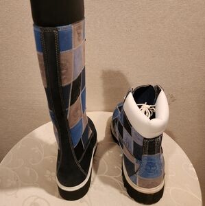 Women and Men's blue Patchwork Timberland boots. W-8.5 M-11.5